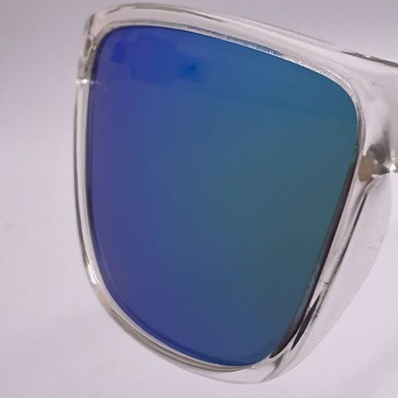 Translucent lenses with iridium mirrored lenses - Picture 13 of 13